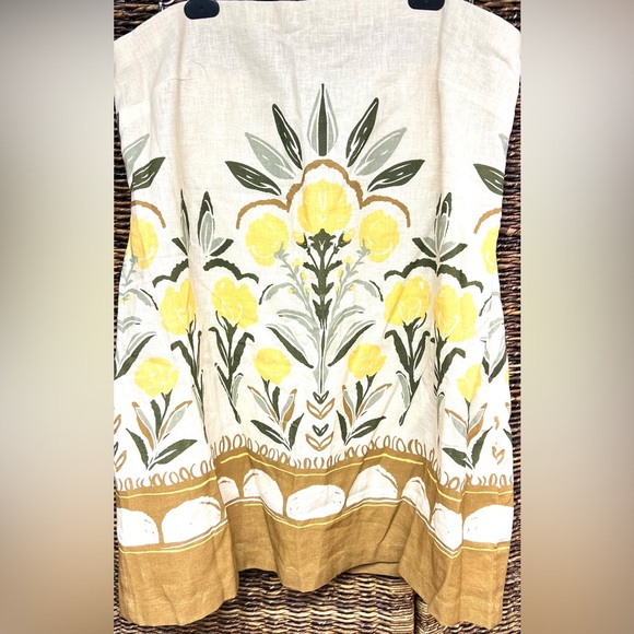 Abercrombie & Fitch Dresses & Skirts - Abercrombie & Fitch- Floral Yellow &‎ Green Block Print Dress/Skirt,XL, NWT